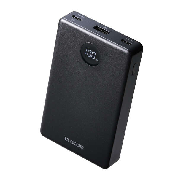 上面3ポートと円形残量表示が見える黒いエレコム DE-C86-10000
